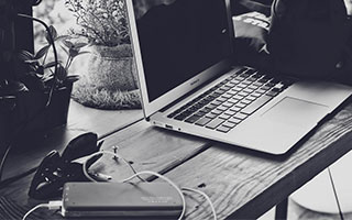 逆境中的明星：战胜伤病再创新高，在逆境中获得成功的名人